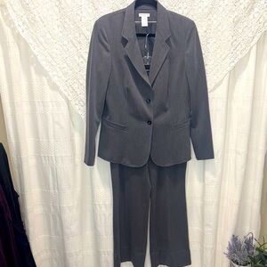 Worthington Gray Women's Suit Jacket and Pants.